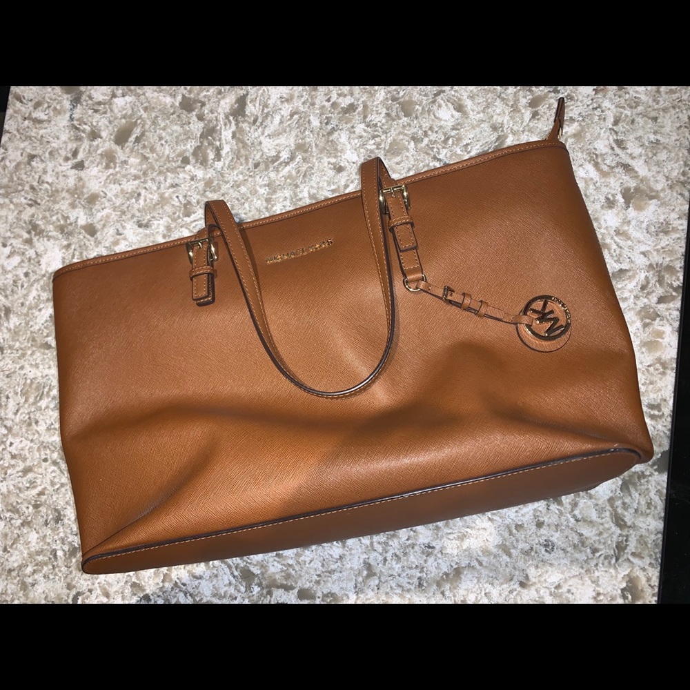 Michael Kors Jet Set Travel Tote